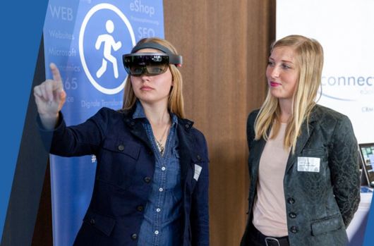 Eine VR Brille beim IT Kongress ausprobieren