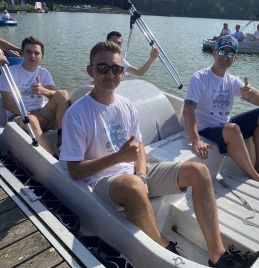 connectiv!-Team beim Tretbootrennen in Münster